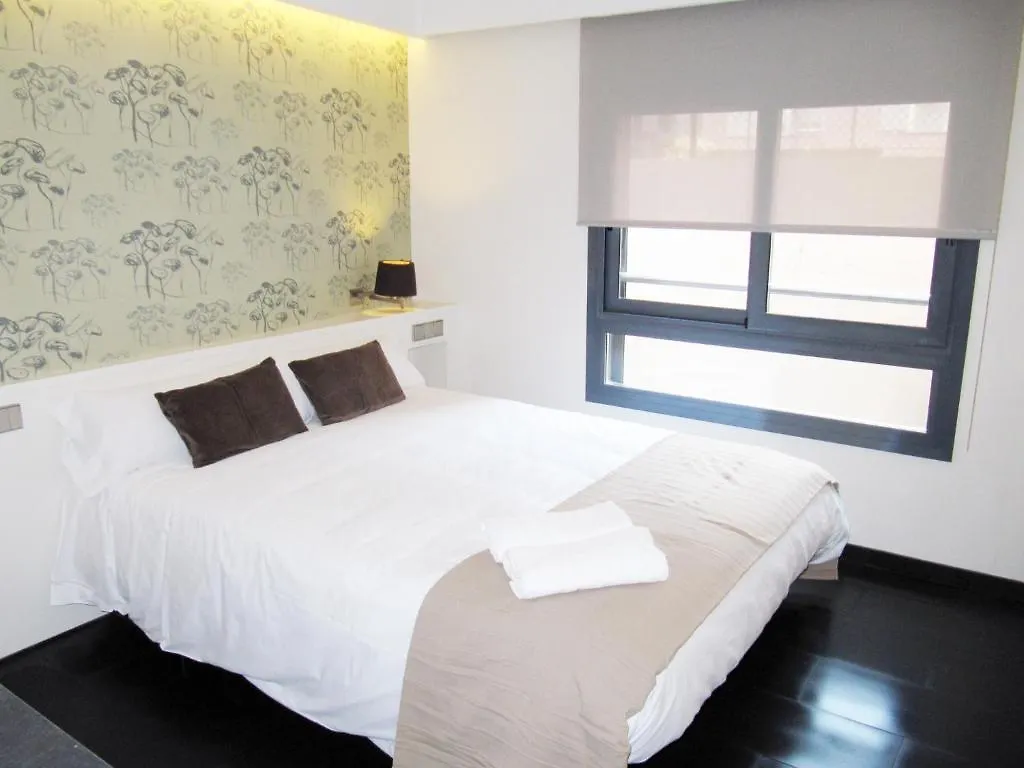 Barcelona Fifteen Central Aparthotel