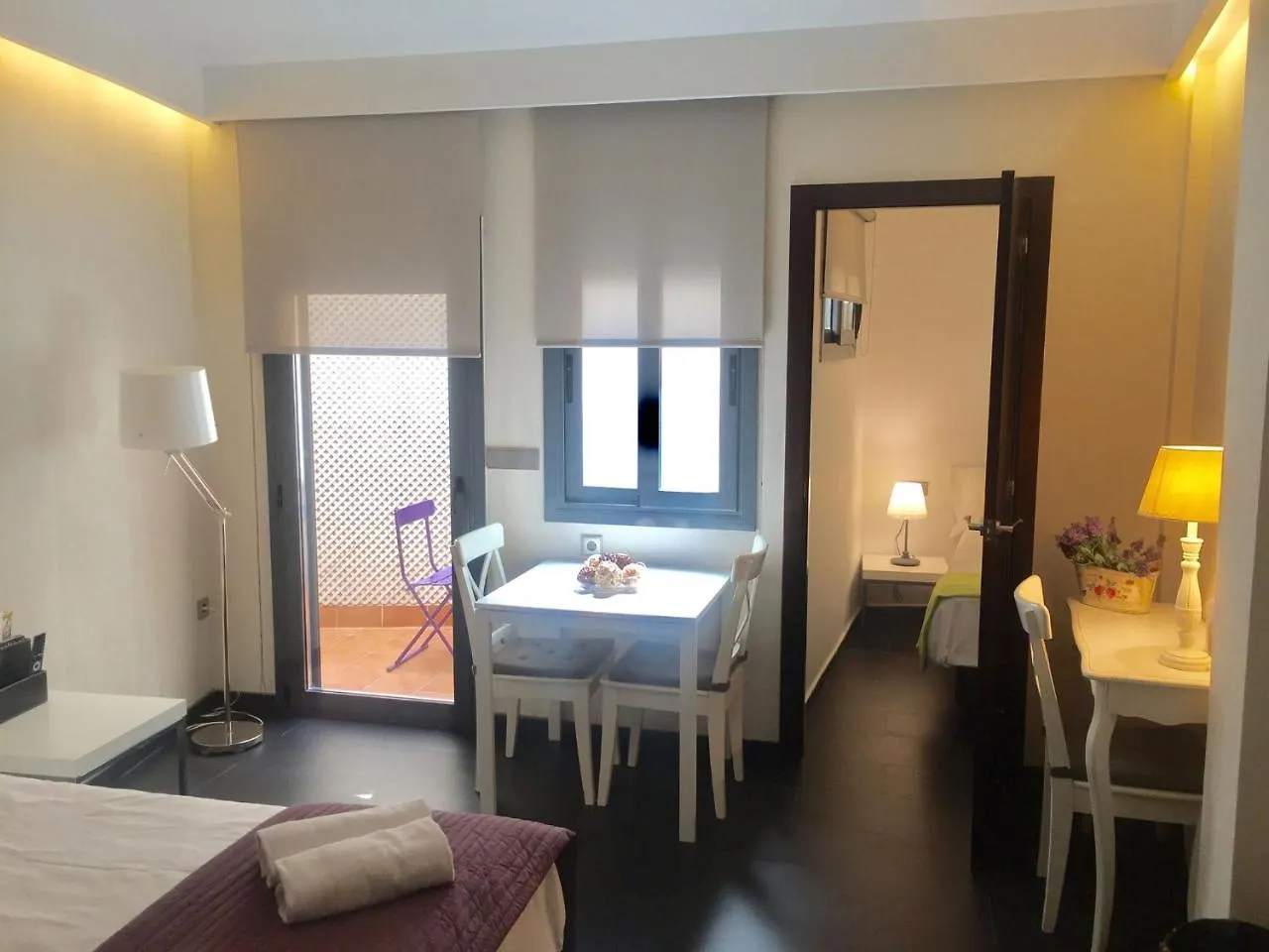 **  Barcelona Fifteen Central Aparthotel Spain