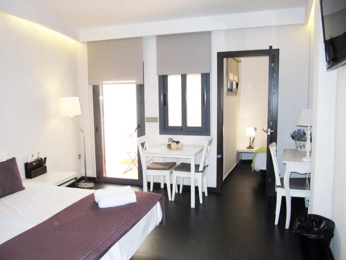 Barcelona Fifteen Central Aparthotel Spain