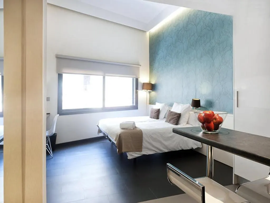 Barcelona Fifteen Central Aparthotel