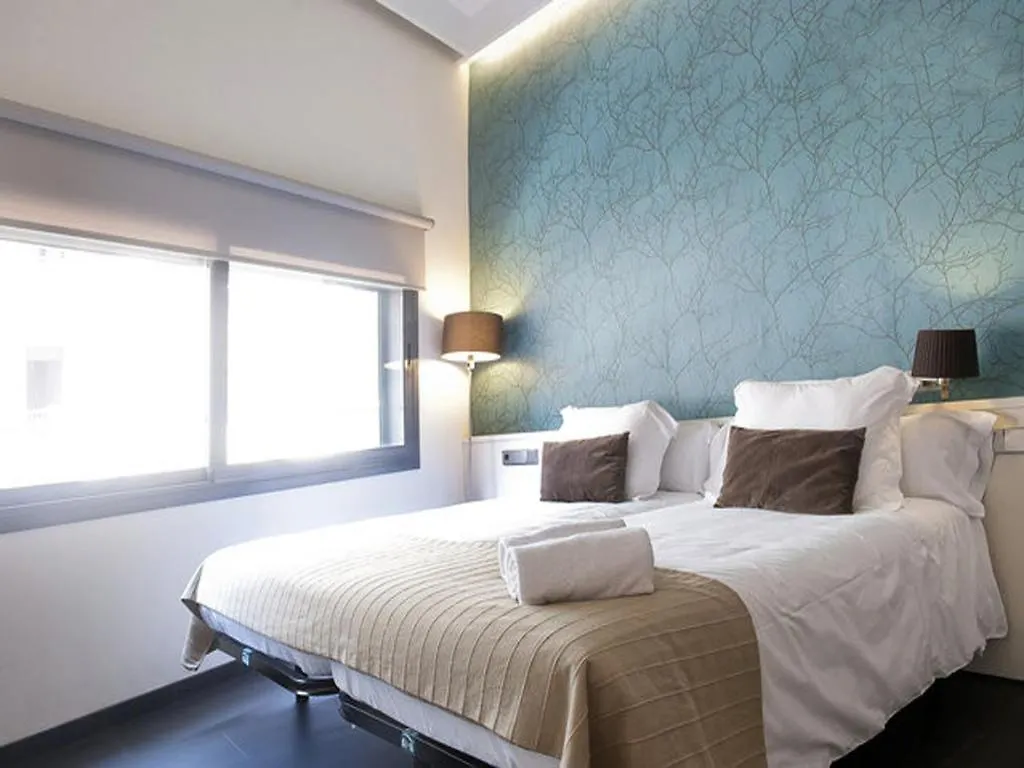 Barcelona Fifteen Central Aparthotel