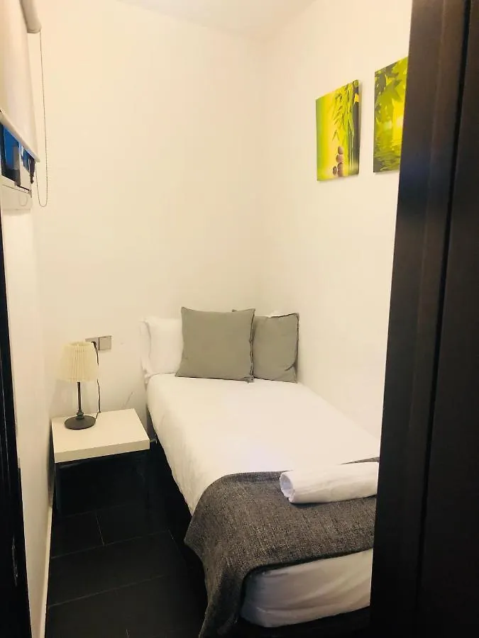 Barcelona Fifteen Central Aparthotel Ισπανία